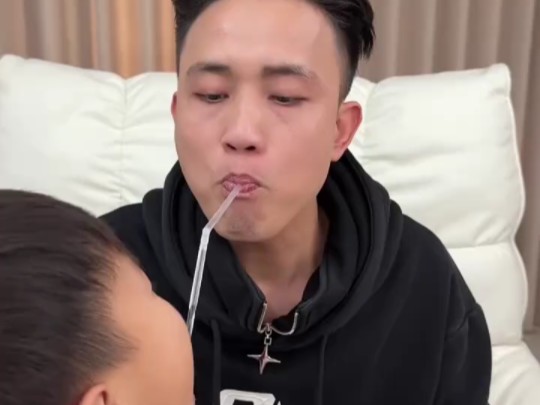 爆笑视频在线观看。#搞笑...