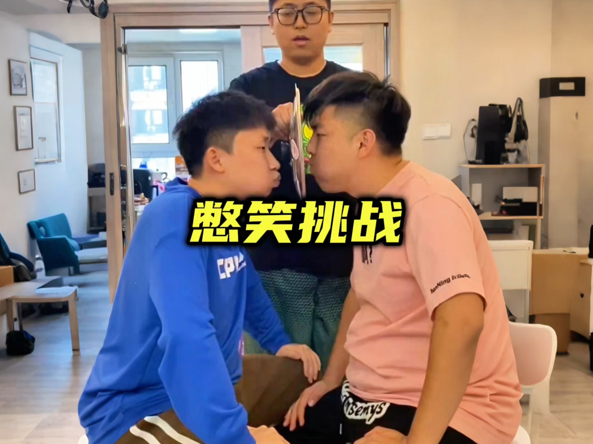 憋笑挑战 #看一遍笑一遍...