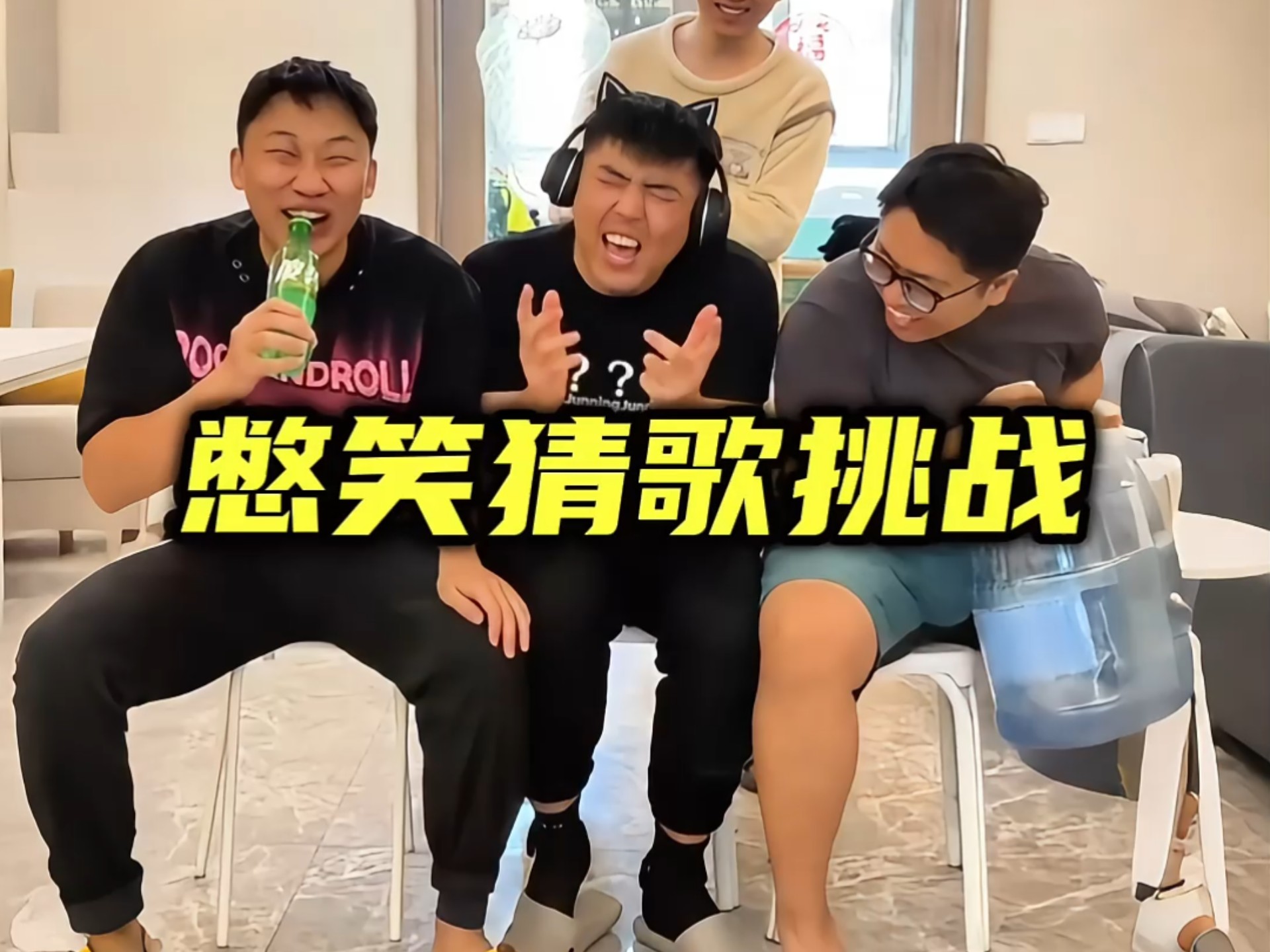 花式逃离妈妈安排相亲，搞...