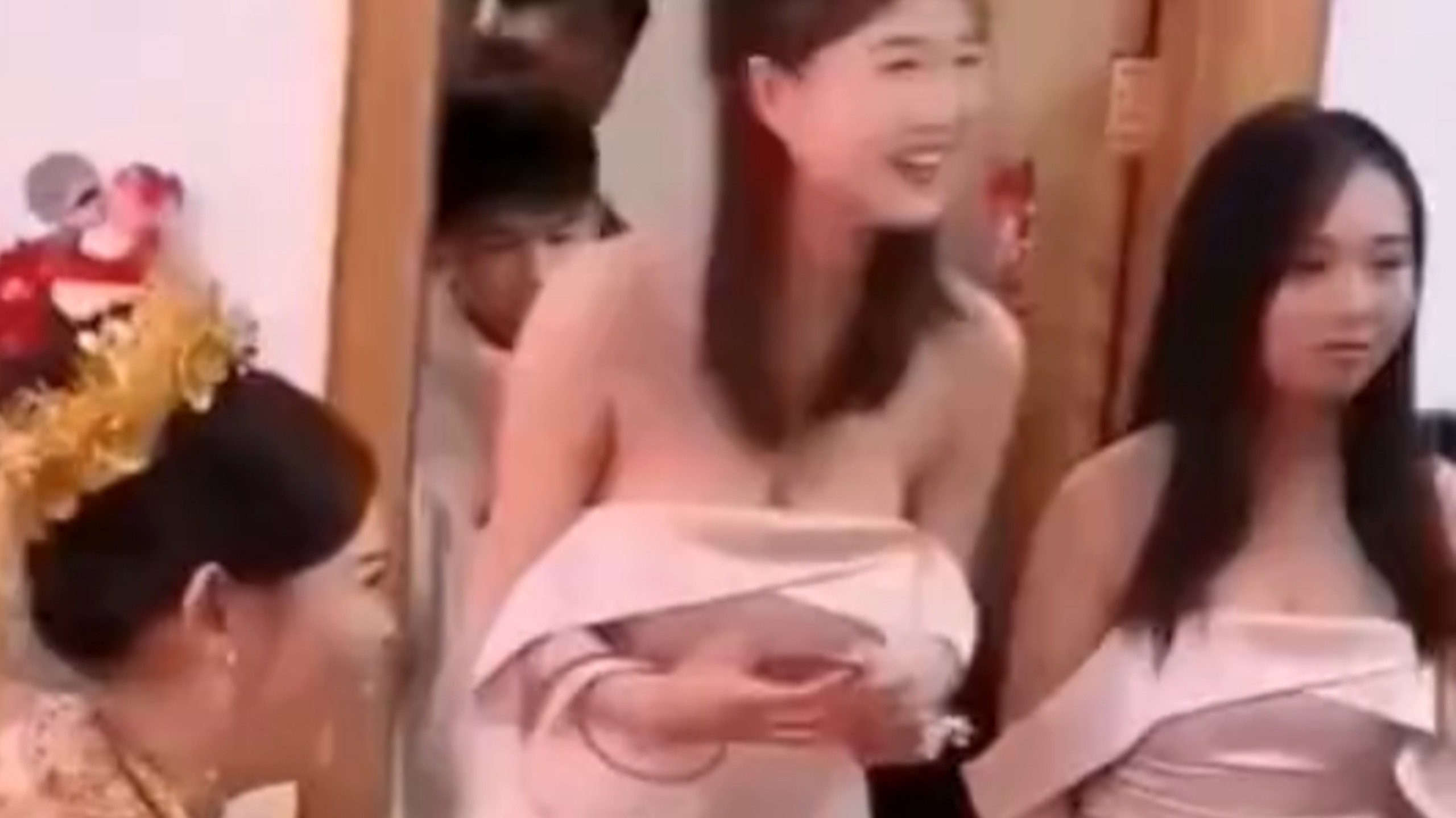 当事人强烈要求删掉本视频...