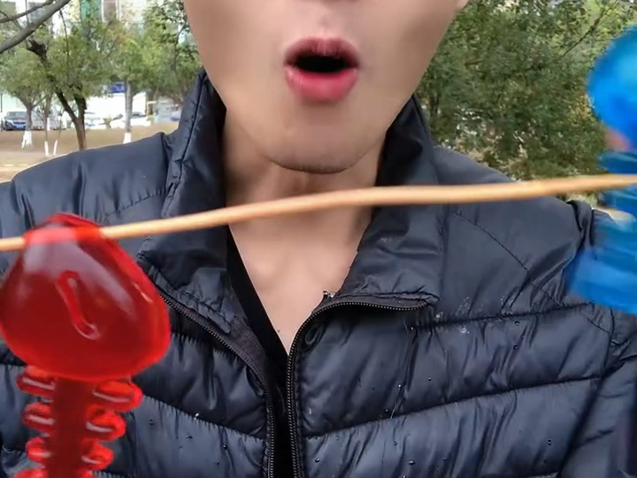 【冰男孩-】最新视频已上...