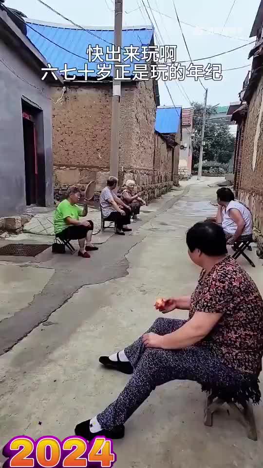 恶搞短视频可以，但也要同...
