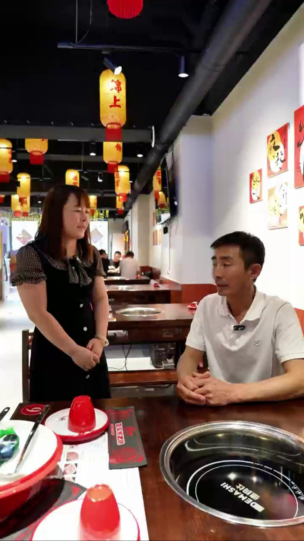 这俩杠精，一个比一个能吹...