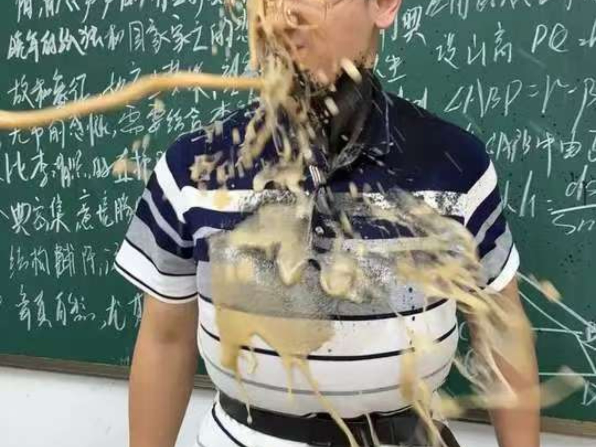 上课憋笑时刻，赵德驻！